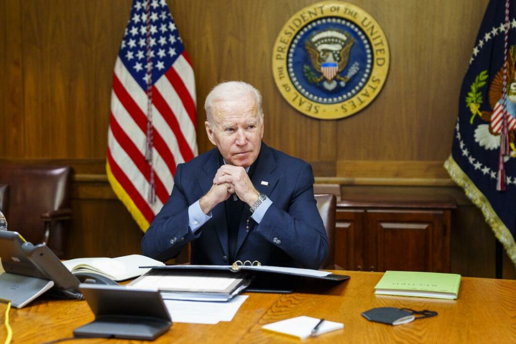 Les Etats-Unis avec le Président Joe Biden dans son bureau