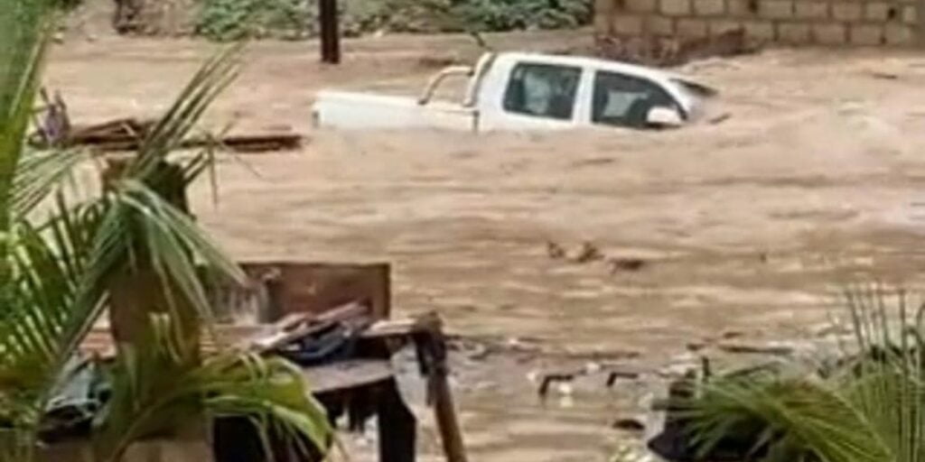 eaux pluviales, inondations à Dakar