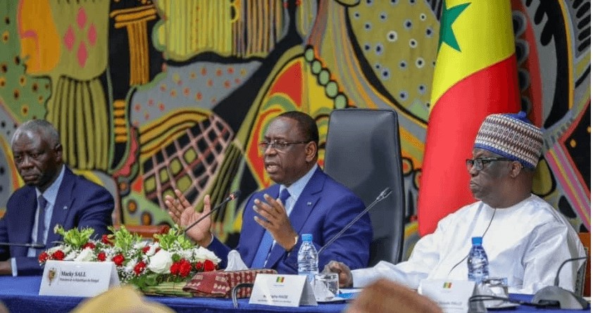 Dialogue national ou l’art de la politique sénégalaise