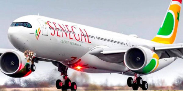 Air Sénégal Boeing sur le tarmac de l'Aibd