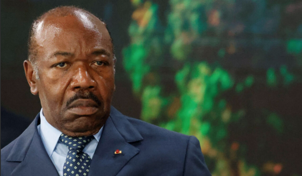 Gabon, Ali Bongo « libre de se rendre à l'étranger »