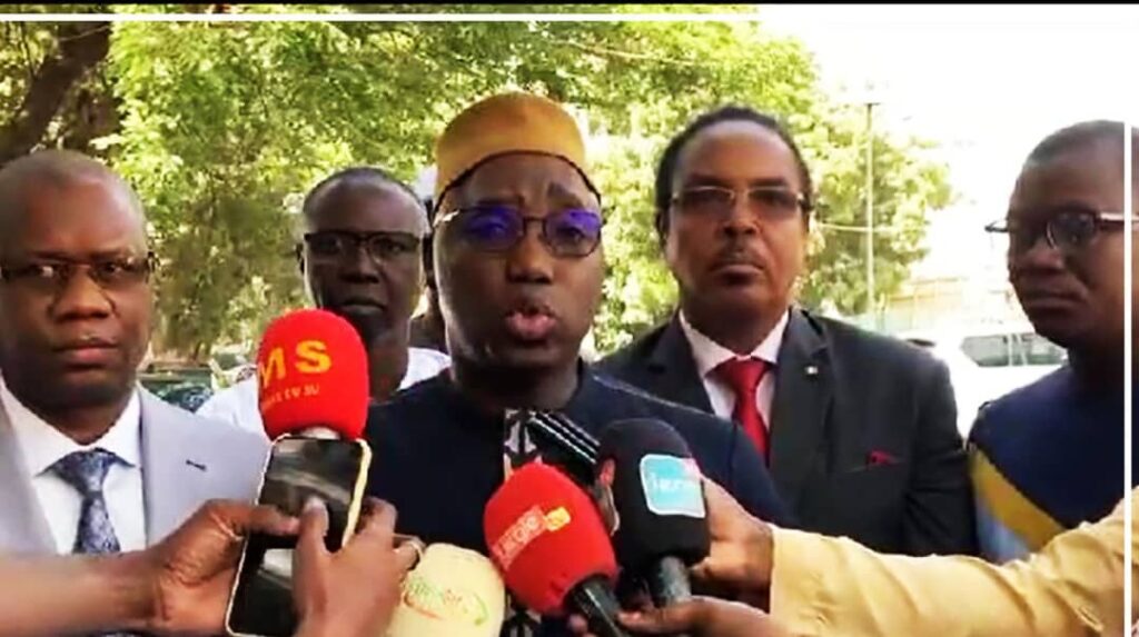 Dionne 2024 avec Mounirou Sy dépose sa candidature