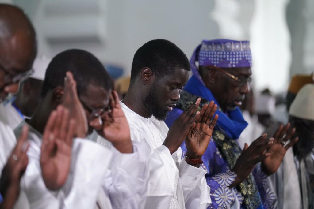 Diomaye à a Grande Mosquée de Dakar