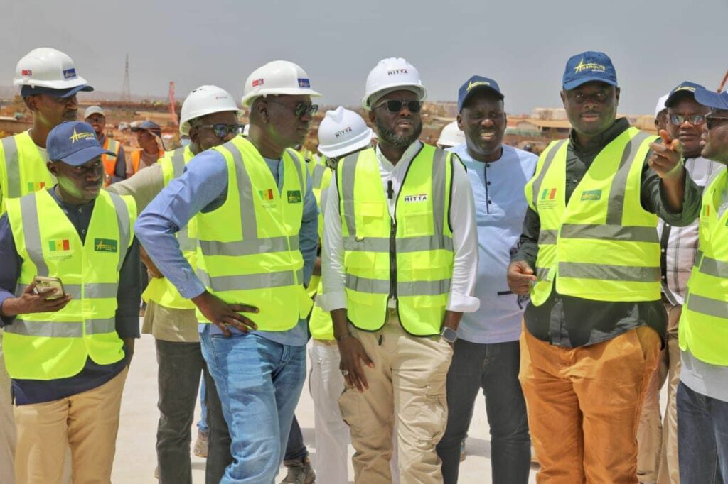 Autoroute Mbour Fatick Kaolack visitée par Malick Niaye