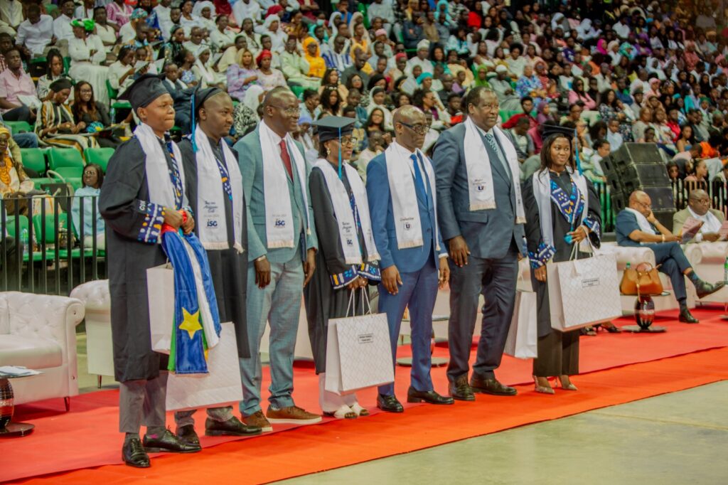 Thierno Alassane Sall cérémonie de graduation