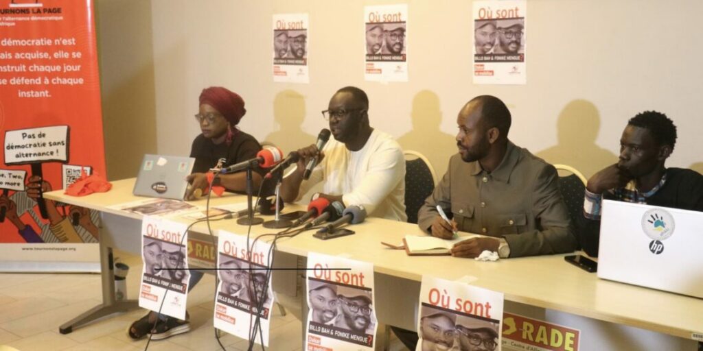 Guinée, tournons la page en conférence de presse à Dakar